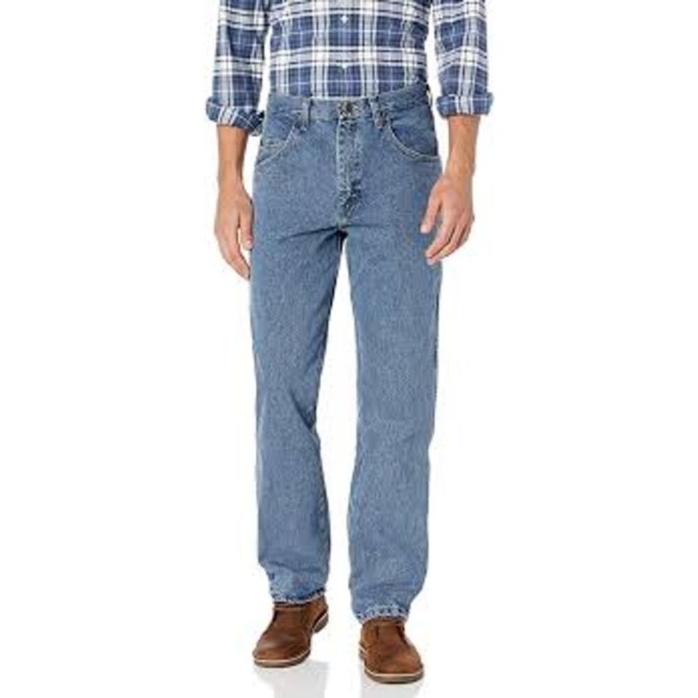 Men's Wrangler Classic Relaxed Fit Straight Leg Jeans 40 x 30 Mid-rise